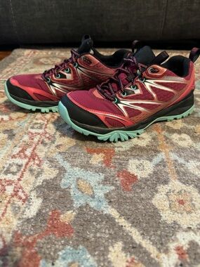 Merrell Women's Burgundy Trail Sneakers with Teal Outsoles Size 7